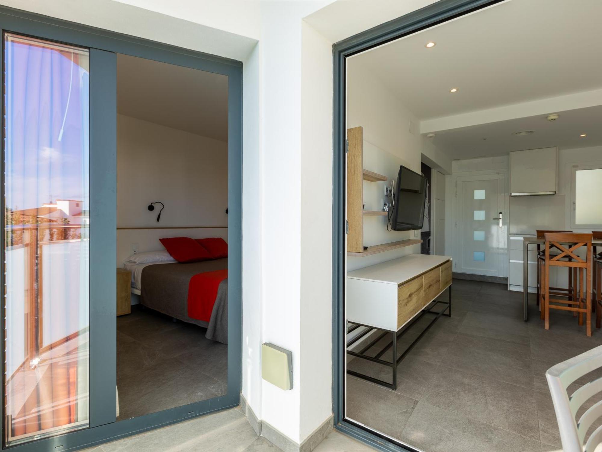 Apartamentos Sunway Apollo Sitges Dış mekan fotoğraf
