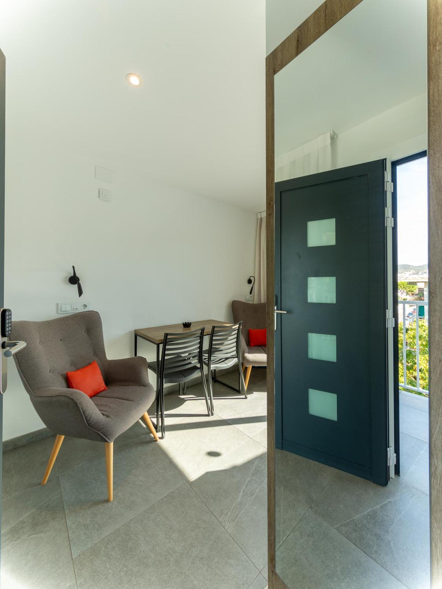 Apartamentos Sunway Apollo Sitges Dış mekan fotoğraf