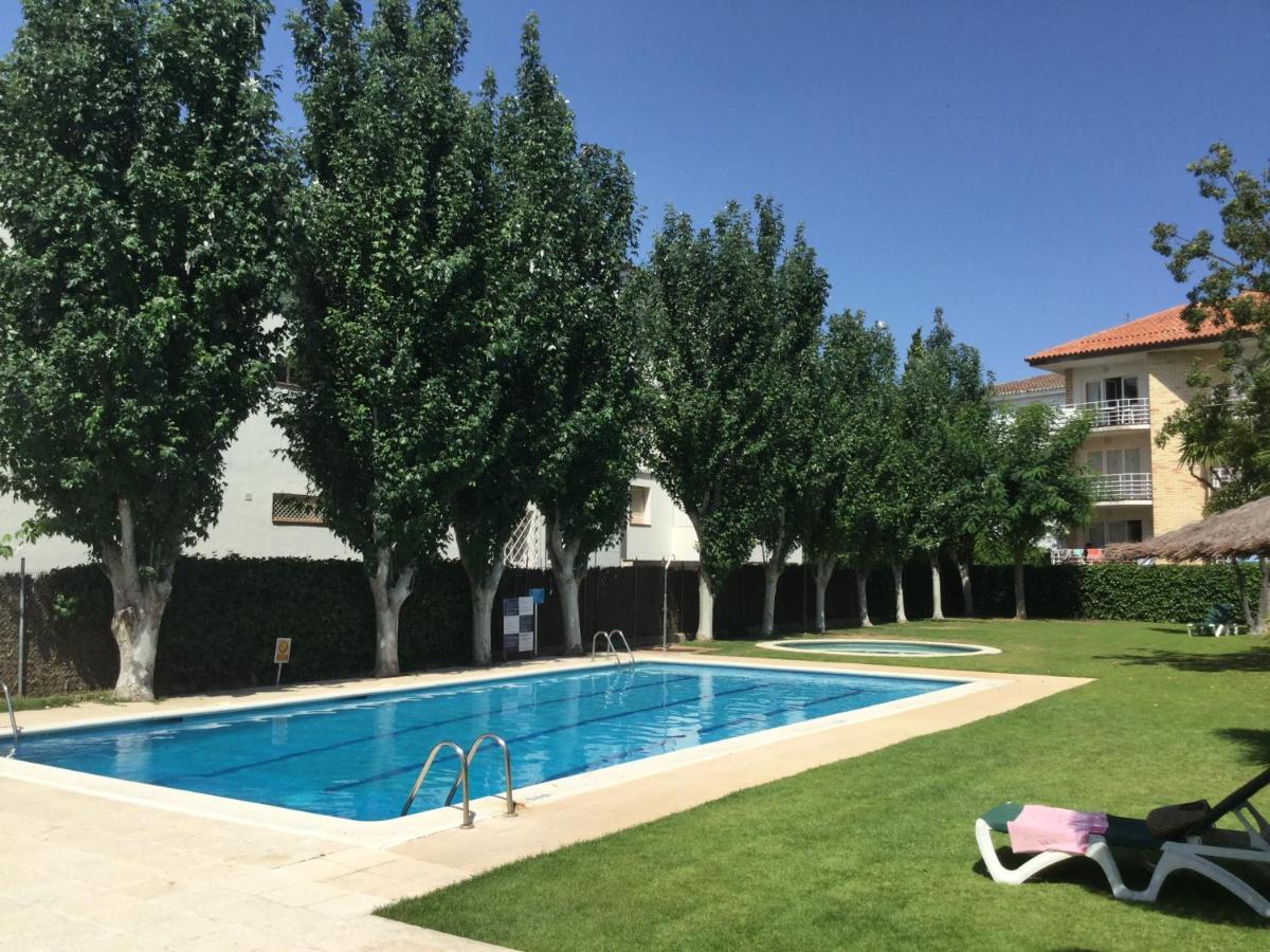 Apartamentos Sunway Apollo Sitges Dış mekan fotoğraf