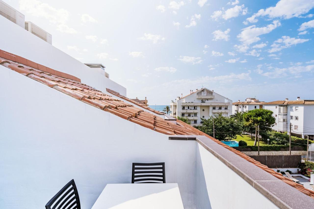 Apartamentos Sunway Apollo Sitges Dış mekan fotoğraf